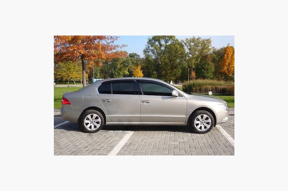Skoda Superb 2009-2015 Deflectoare geamuri SD (4 buc, SIM) Image