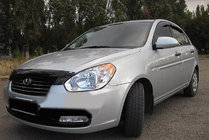 Hyundai Accent 2006-2010 Deflector capota (SIM) foto 1