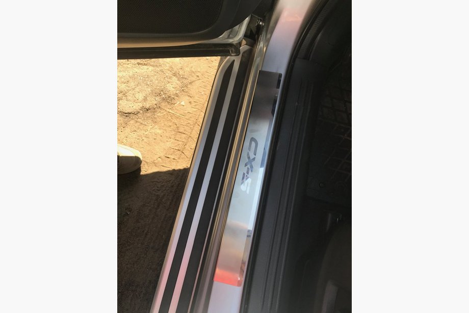 Mazda CX-5 2017–2025 Protectii praguri Nataniko (4 buc, inox) Image