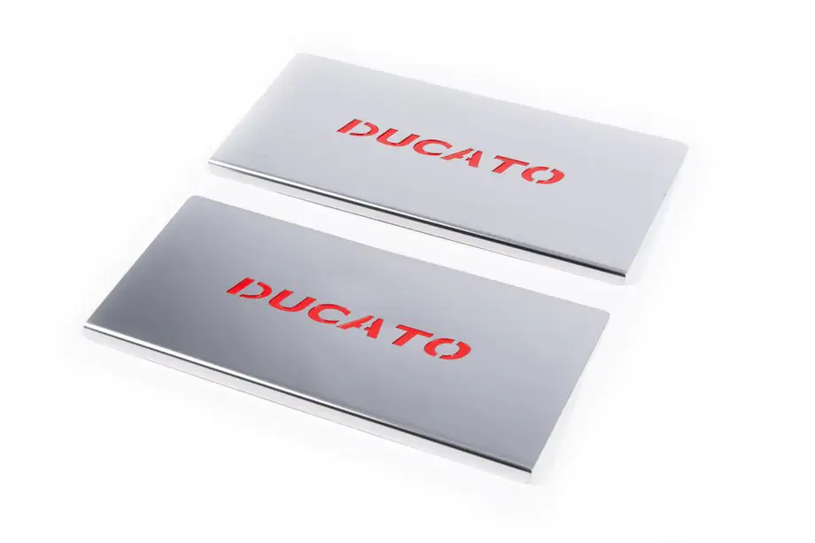 Fiat Ducato 2006-2025 Praguri interioare Rosii (2 buc, inox) Image