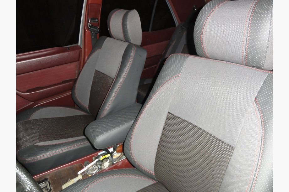 Mercedes E-class W124 1984–1997 Huse Auto (Piele Ecologica↗Textil, Premium) Foto 3
