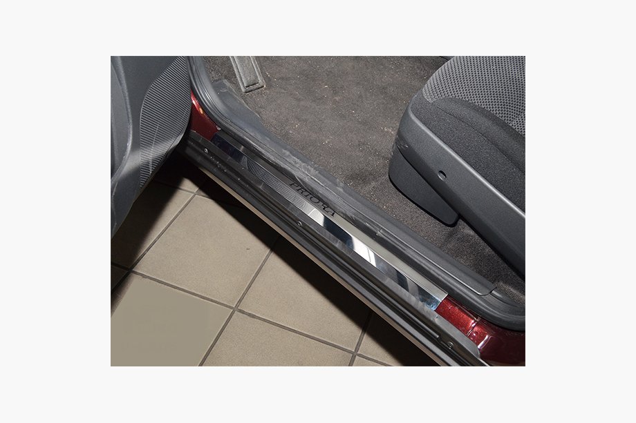 Lada Priora 2007-2018 Praguri Natanika Premium (4 buc, inox) Image