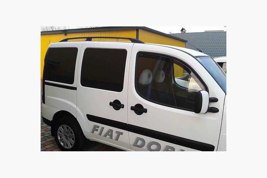 Fiat Doblo I 2005-2010 Bare longitudinale negre Baza Maxi, Picioare din Plastic Foto 3