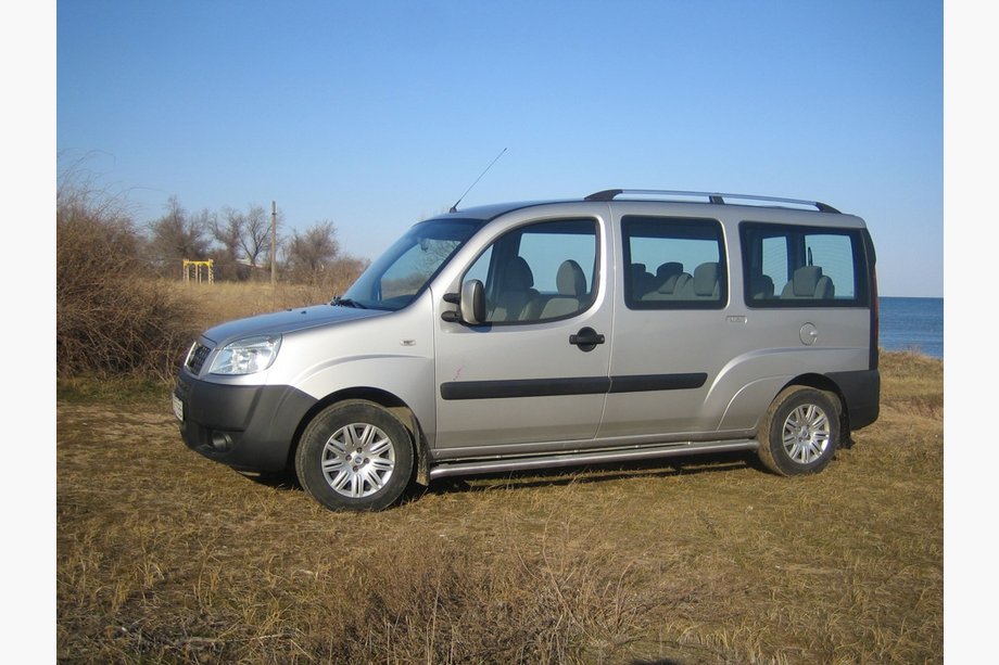 Fiat Doblo I 2005-2010 Bare Longitudinale Crom Baza standard, picioare metalice Foto 16