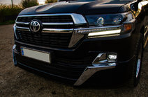 Toyota Land Cruiser 200 2007-2021 Faruri Fata 2016+ (Executive) foto 3