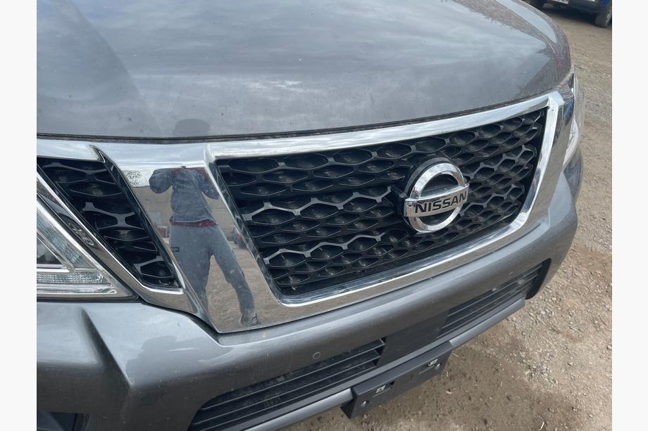 Nissan Armada 2016-2024 Grila Fata (Original 2019) Image