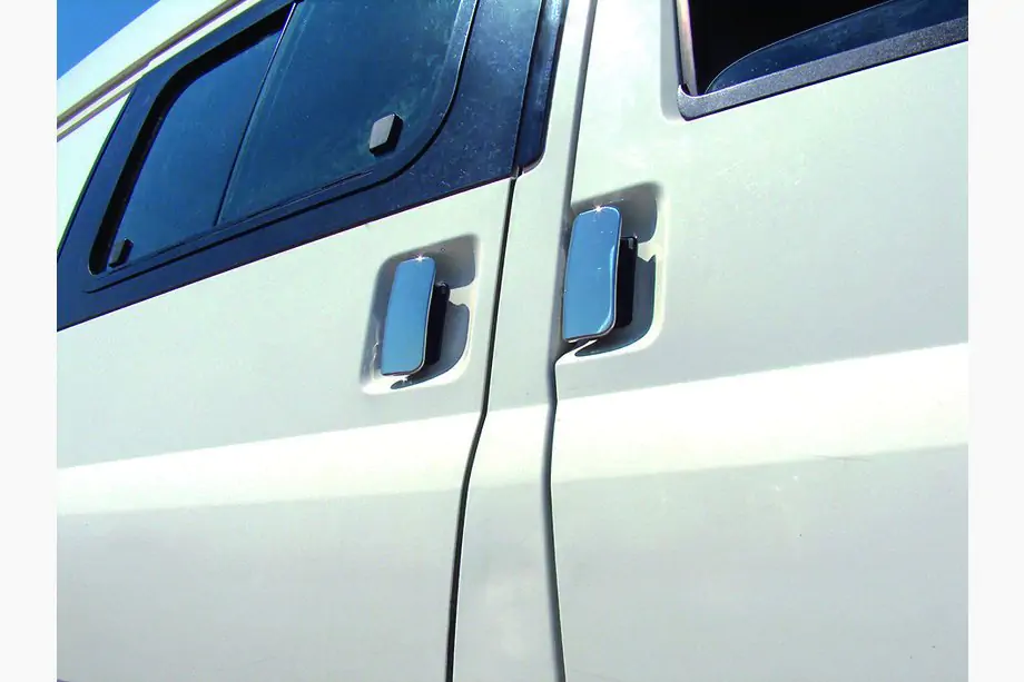 Ford Transit 2000–2014 Capace manere usi inox 4 Usi, Carmos - Otel Turcesc Image