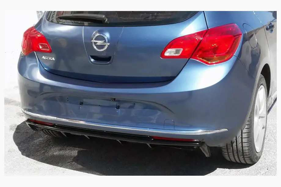 Opel Astra J 2009-2015 Extensie difuzor spate (grunduit pentru vopsire) Image