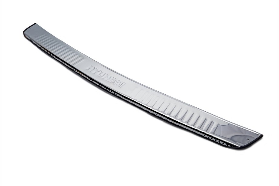 Hyundai H300, H1, Starex 2008-2020 Protectie bara spate cu margine Carmos (inox) Image