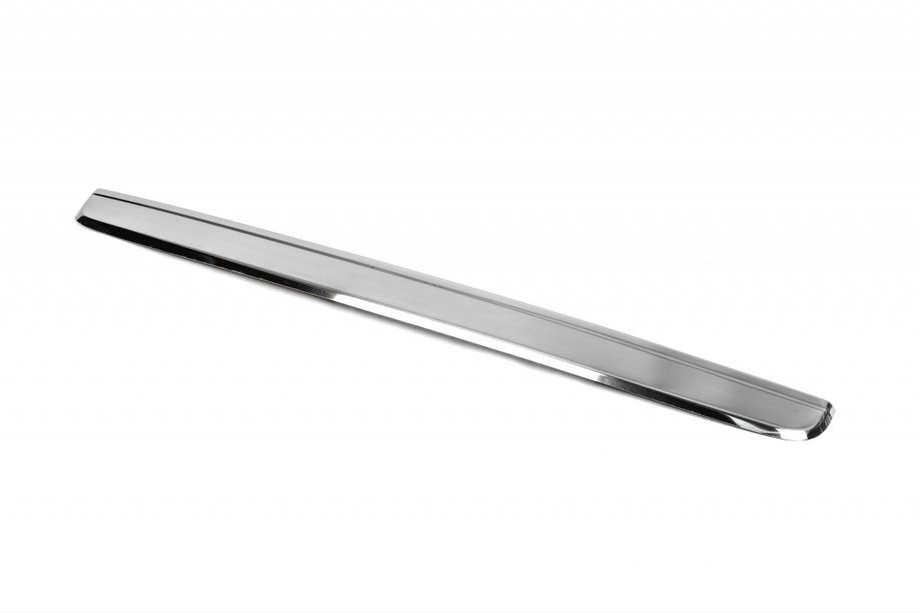 Hyundai H300, H1, Starex 2008-2020 Ornament cromat deasupra placutei de inmatriculare (inox) Image