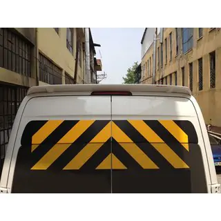 Spoiler spate Anatomico (grund pentru vopsire)