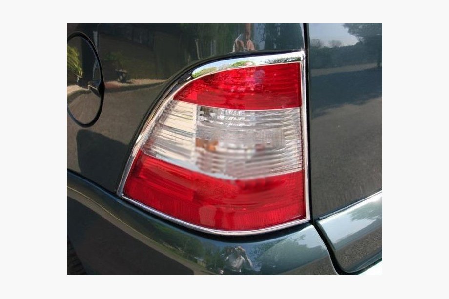 Mercedes ML W163 1997-2005 Capace Cromate Stopuri (2 buc, plastic) Image