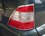 Mercedes ML W163 1997-2005 Capace Cromate Stopuri (2 buc, plastic) foto 1