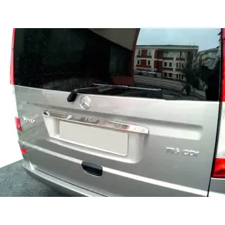 Ornament cromat deasupra numarului (hayon, inox) foto 1