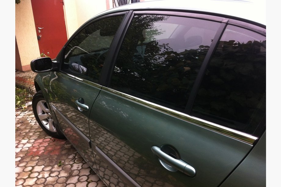 Renault Megane II 2004-2009 Ornamente exterioare geamuri inox (4 buc) HB, Carmos - Otel Turcesc Foto 5