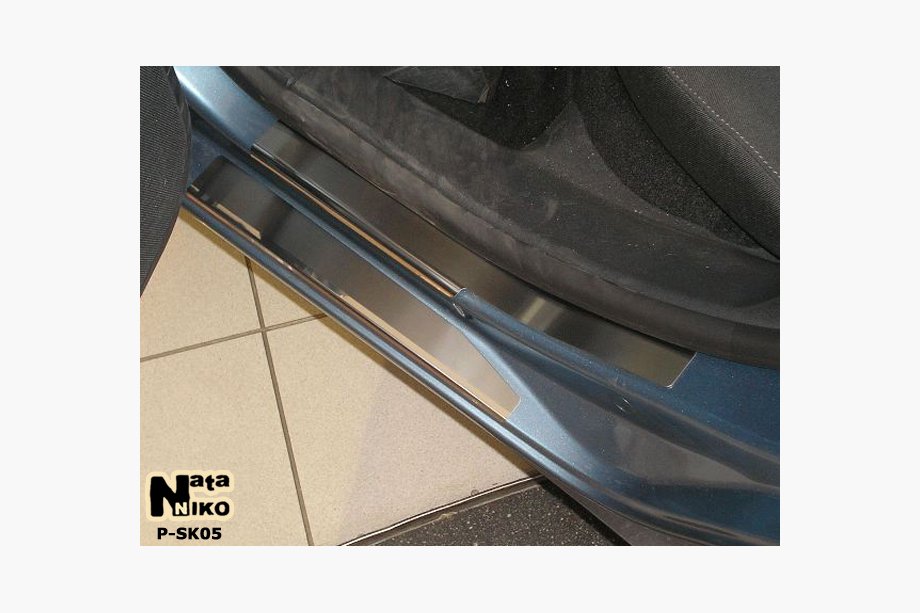 Skoda Octavia II A5 2010-2013 Capace praguri Nataniko (8 buc, inox) Foto 2
