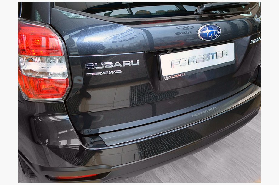 Subaru Forester 2013-2018 Protectie bara spate Natanika (inox) Image