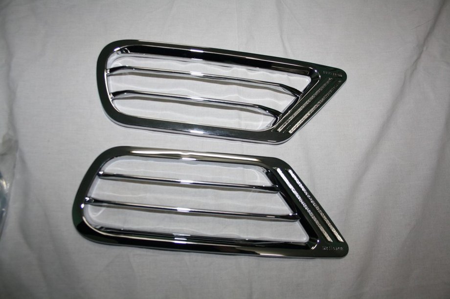 Lexus LX470 1998-2007 Capace pentru aerisiri spate (2 buc, plastic) Image