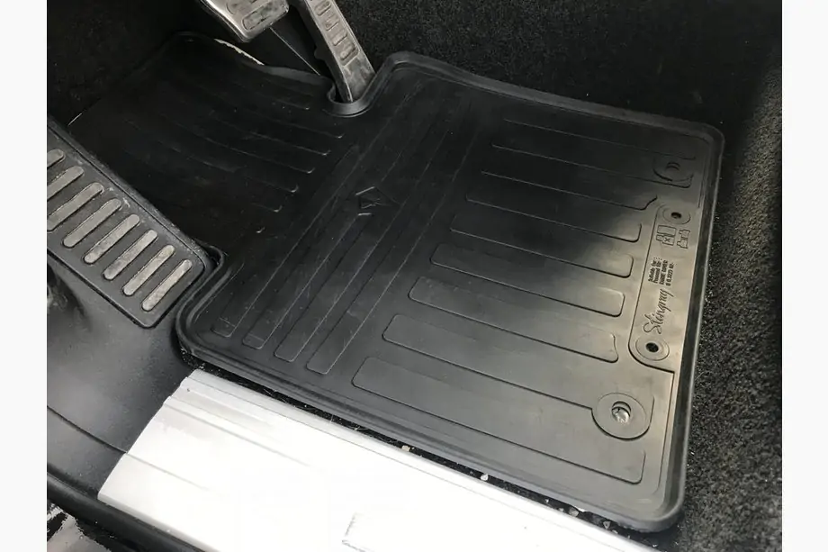 Volvo XC70 2007-2013 Covorase cauciuc (4 buc, Stingray Premium) Image
