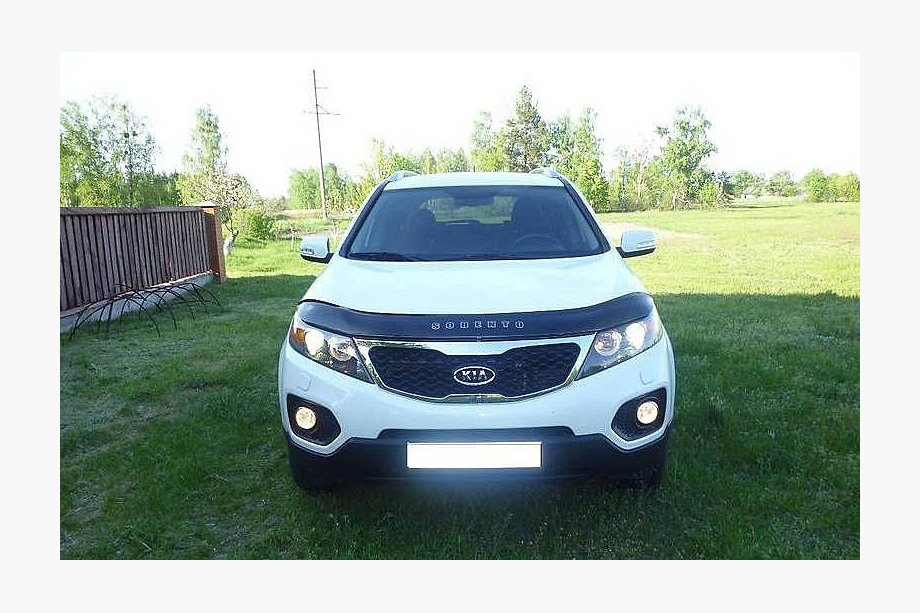 Kia Sorento II XM 2009-2014 Deflector capota 2009-2012 (VIP) Image