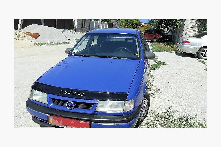 Opel Vectra A 1987-1995 Deflector capota (VIP) Image