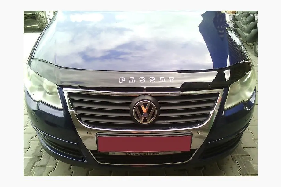 Volkswagen Passat B6 2006-2012 Deflector Capota VIP Image