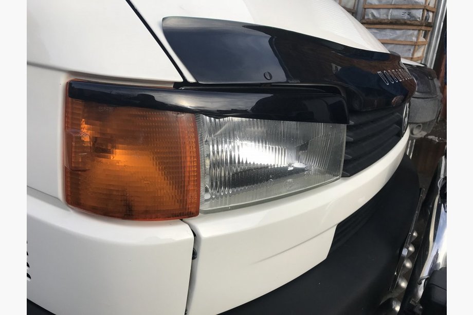 Volkswagen T4 Transporter 1990-2003 Sprancene Faruri Capota Dreapta (2 buc) Negru Mat Foto 2
