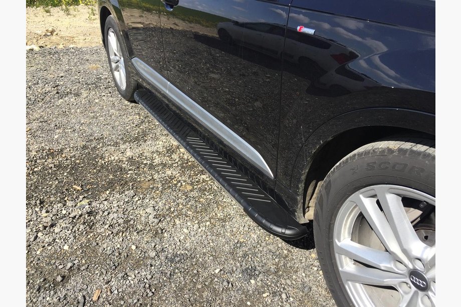 Audi Q7 2015–2026 Praguri Laterale Bosphorus Yeni Black (2 buc, Aluminiu) Image