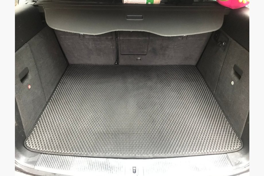 Volkswagen Touareg 2010-2018 Covoras portbagaj V1 (EVA, Negru) Foto 1