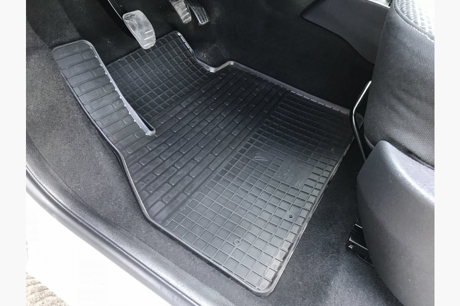 Renault Kangoo 2008–2020 Covorase cauciuc (Stingray) Image