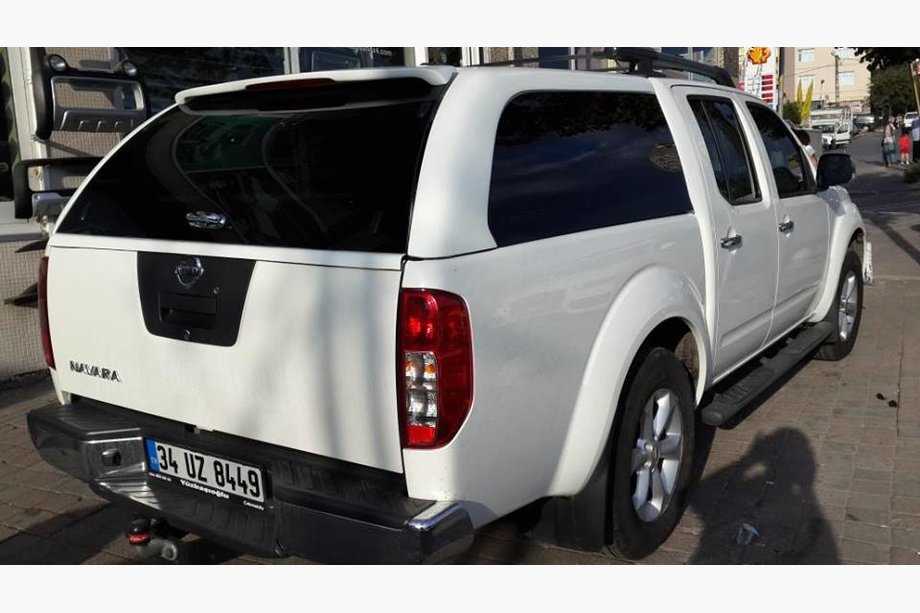 Nissan Navara 2006-2015 Canopy Hardtop Pickup Image