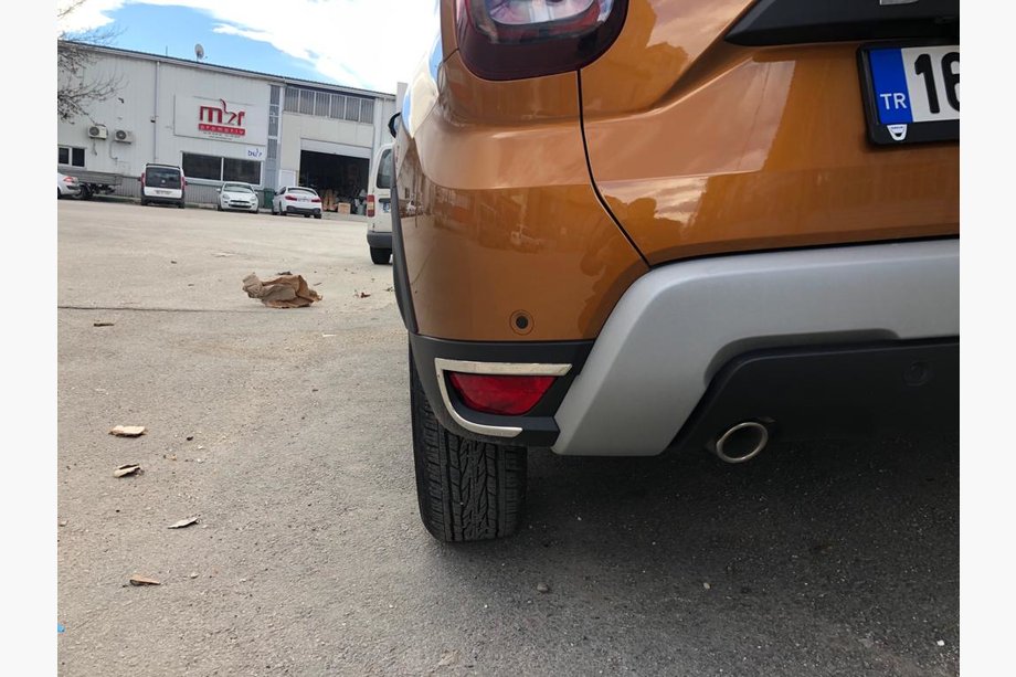 Renault Duster 2018-2024 Capace reflectoare spate 2 buc, inox Carmos - Otel Inoxidabil Turcesc Image