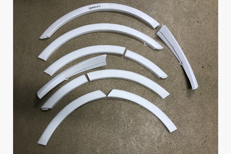 Porsche Cayenne 2003–2010 Extensii aripi (pentru vopsit) Image