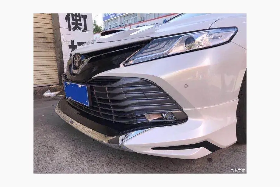 Toyota Camry 2017–2023 Body kit Modellista (complet) Image
