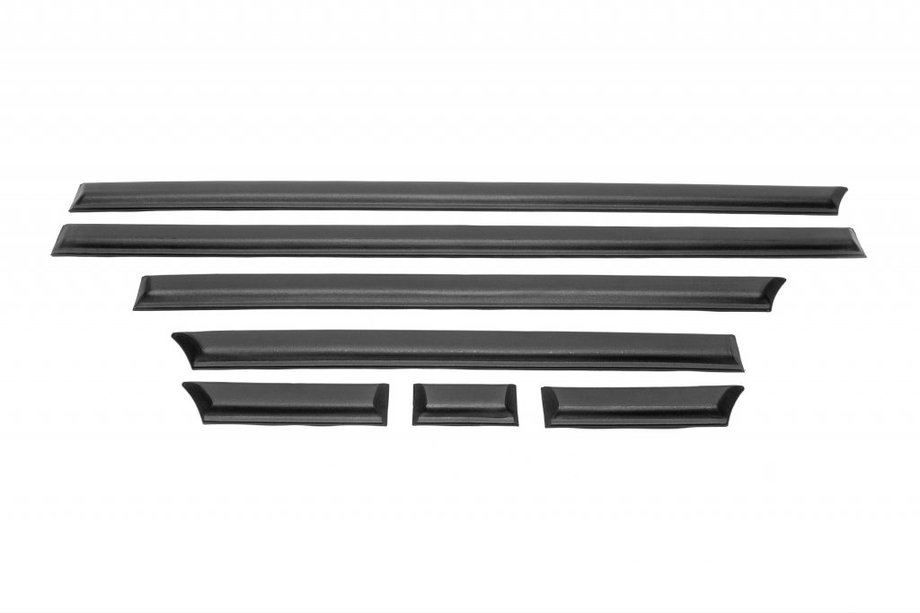 Volkswagen T5 Transporter 2003-2010 Set de molduri din plastic (ampatament scurt) Image