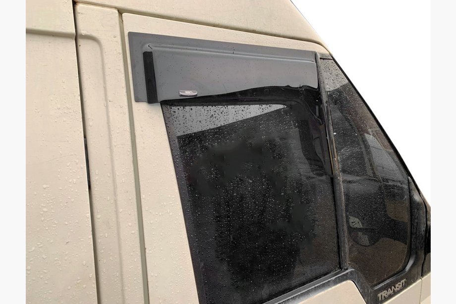 Ford Transit 2000–2014 REDUCERE! Deflectoare geamuri (2 buc, HIC) Image