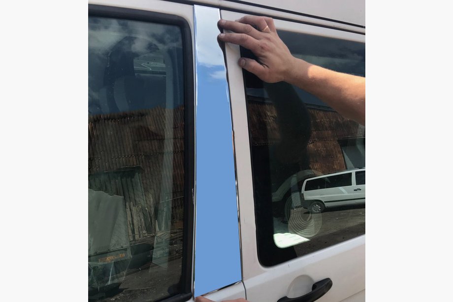Volkswagen T5 Transporter 2003-2010 Reducere! Ornamente cromate pentru stalp (partea stanga) Image
