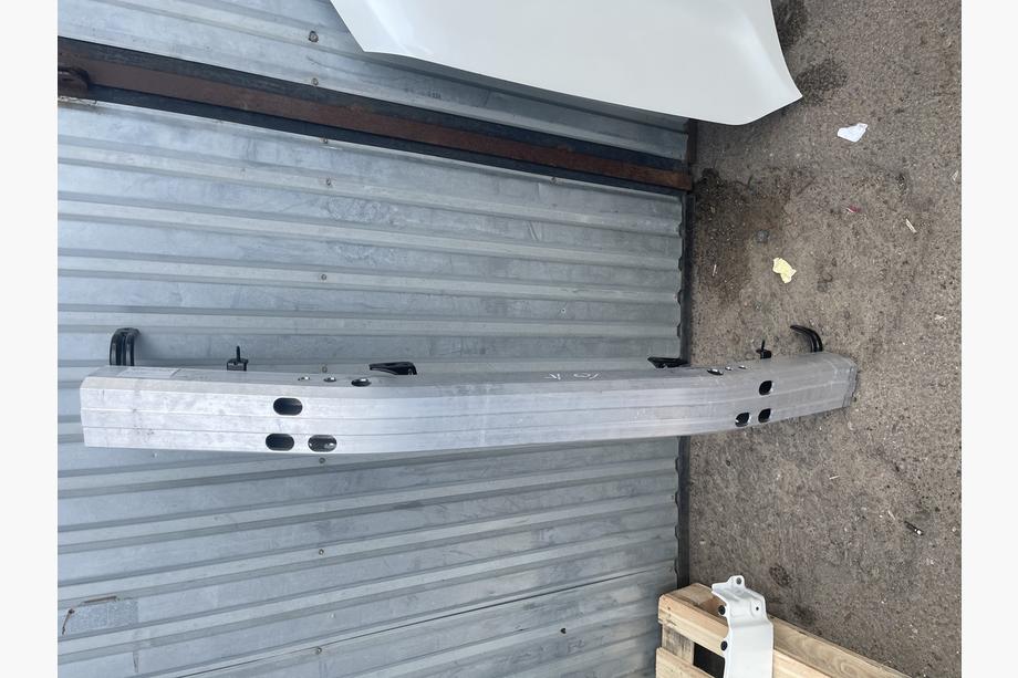 Toyota Land Cruiser 200 2007-2021 Intaritura bara (1 buc, Original) Image