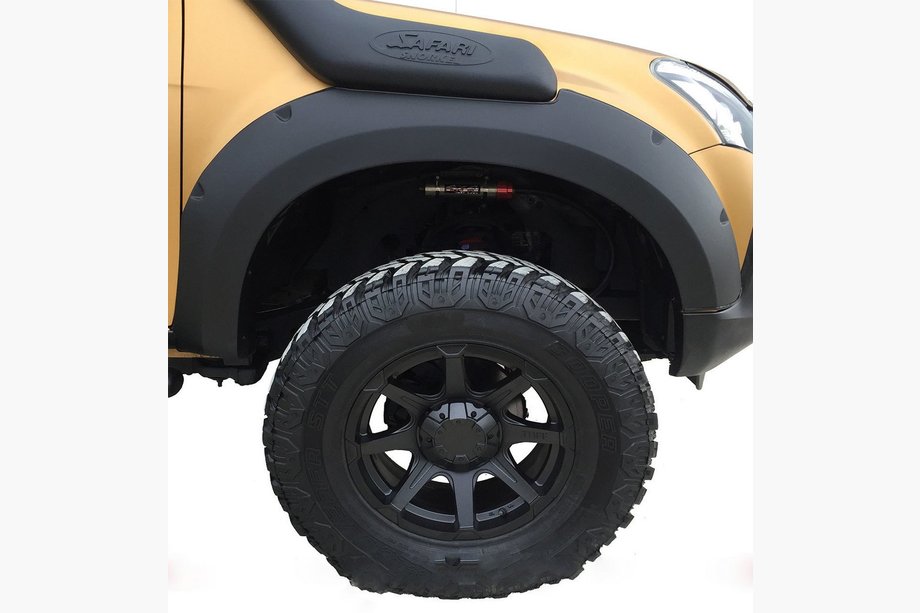 Isuzu D-Max 2011-2019 Extensii aripi Image