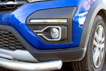 Dacia Sandero 2021- Capace cromate pentru proiectoare ceata (2 buc, inox) foto 1