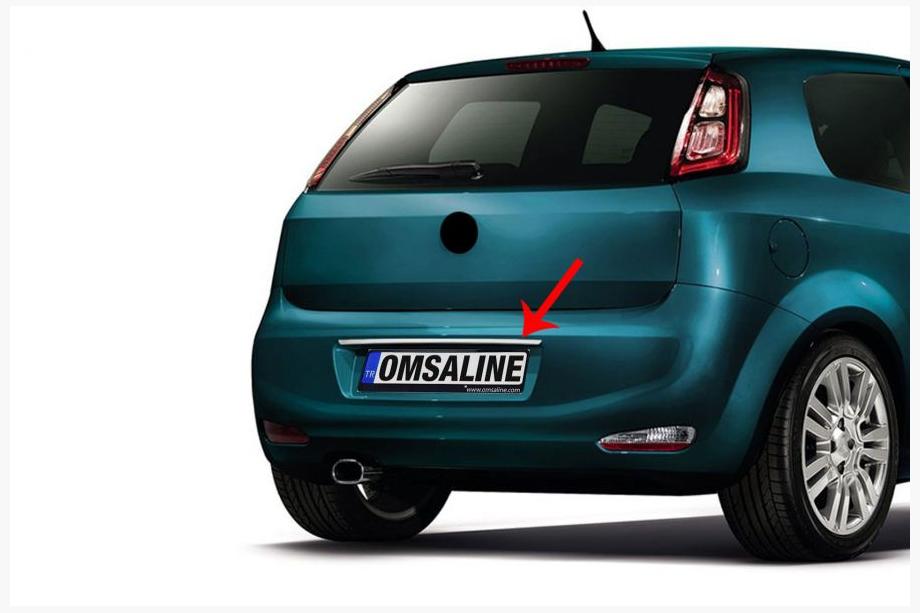 Fiat Punto Grande/EVO 2006-2018 Ornament cromat deasupra placutei de inmatriculare (otel inoxidabil) Image