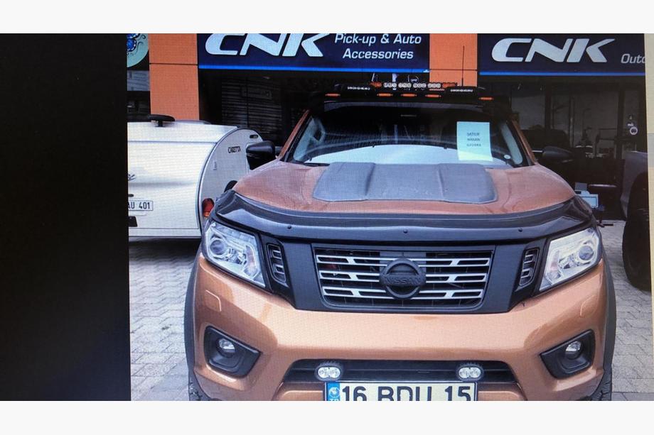 Nissan Navara/NP300 2016- Viziera Parbriz (Meliset LED V2) Foto 2