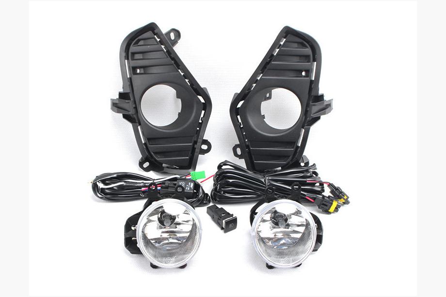 Toyota Rav 4 2019–2025 Proiectoare Ceata (2 buc, Halogen) Image