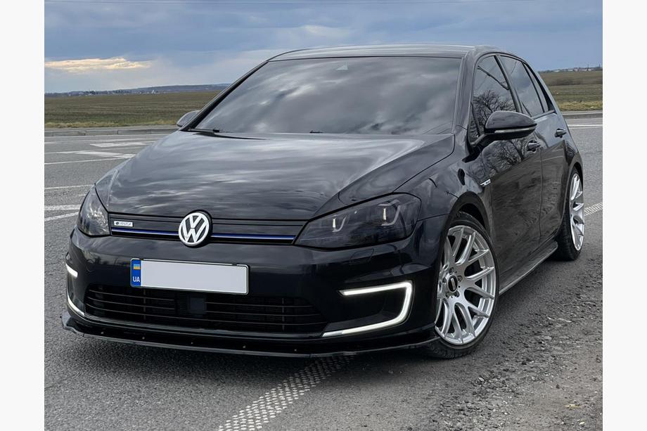 Volkswagen Golf 7/E-Golf 2012-2020 Praguri (Plastic ABS) Image