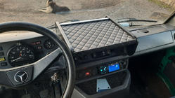 Mercedes T1 (207-410) 1977-1995 Polita bord (Gri cu cusatura gri) foto 1