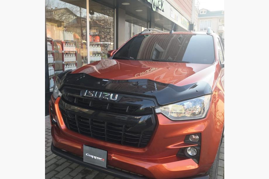 Isuzu D-Max 2019- Deflector capota BAT (EuroCap) Image