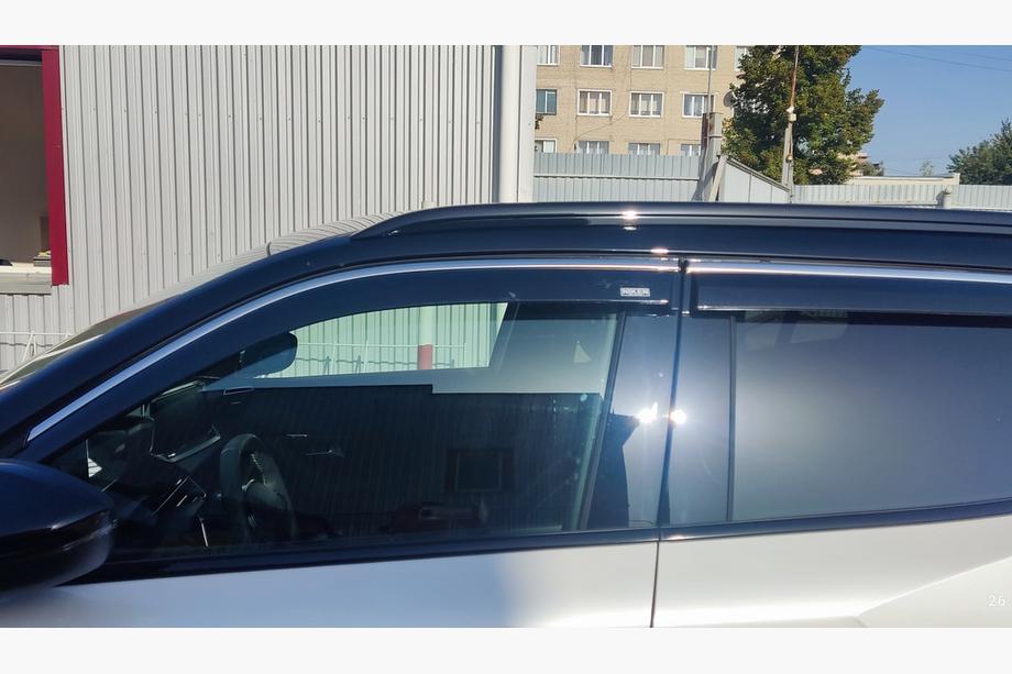 Peugeot 2008 2019- Deflectoare geamuri cu ornament cromat (4 buc, Niken) Image