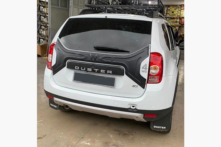 Dacia Duster 2008-2018 Capac portbagaj din plastic Image