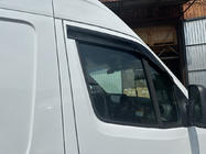 Mercedes Sprinter W907/W910 2018- Deflectoare Geamuri (2 buc, Sunplex Sport) foto 6