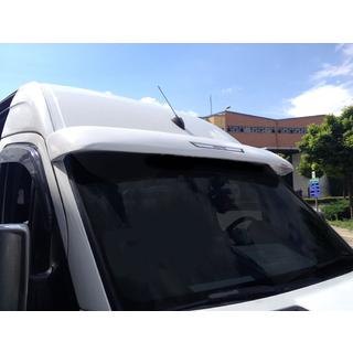 Deflector parbriz V3 (vopsibil, cu adeziv) Mercedes Sprinter W906 2006–2018 foto 1